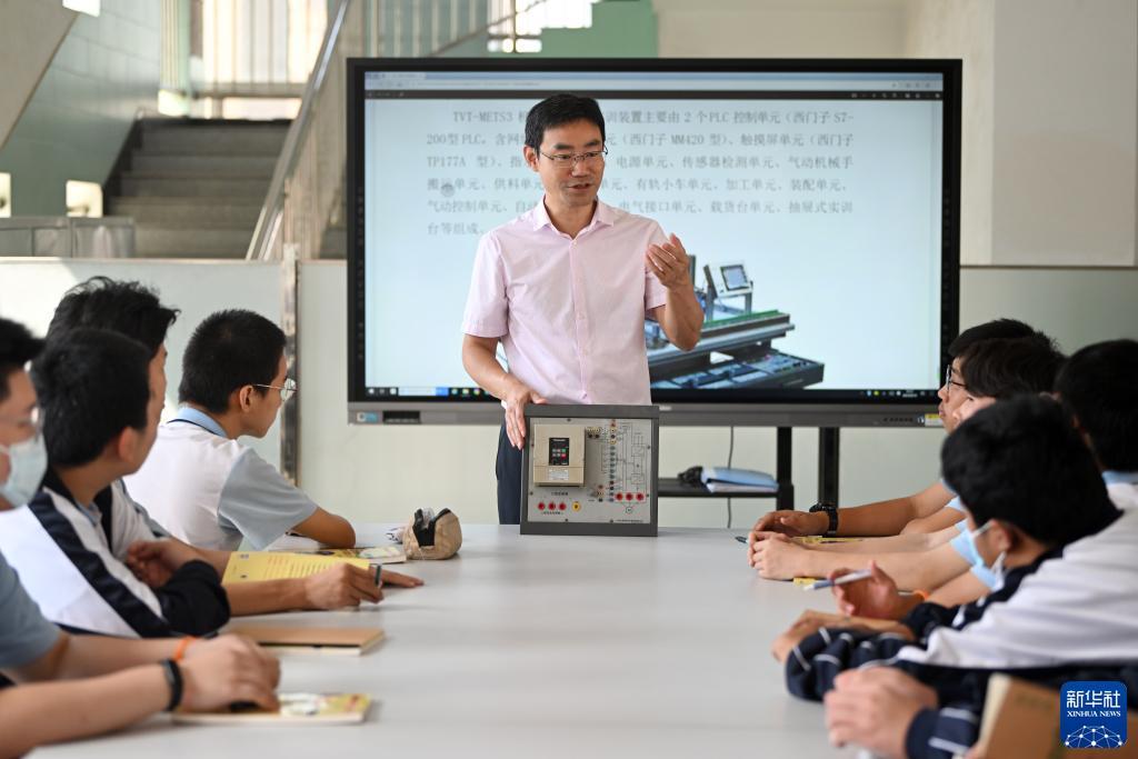 大奖88官方网站